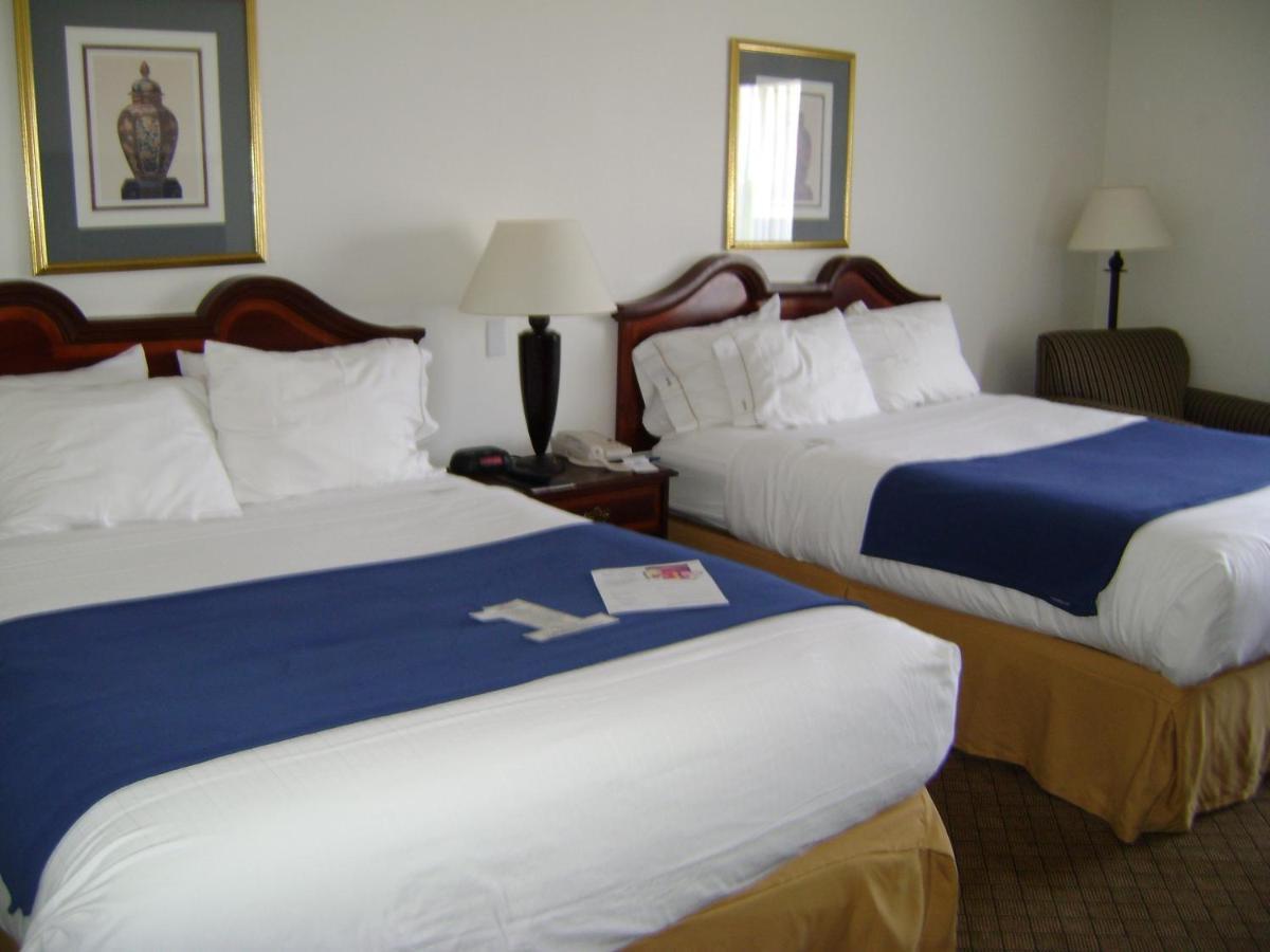 Holiday Inn Express & Suites Alliance By Ihg Esterno foto